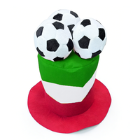 Chapeau de supporter de l'équipe nationale de football en gros avec ballons de football, chapeau de supporter avec drapeau national, fête du stade de la Coupe du monde des sports, carnaval