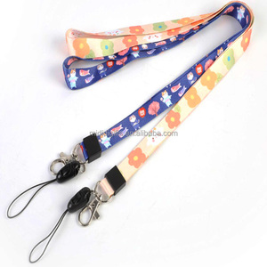 Cordones <span class=keywords><strong>de</strong></span> poliéster personalizados Impresión a todo color Correas para el cuello con logotipo Llavero personalizado con tarjeteros Fábrica <span class=keywords><strong>de</strong></span> aprobación <span class=keywords><strong>de</strong></span> <span class=keywords><strong>Disney</strong></span> - Product Image 1