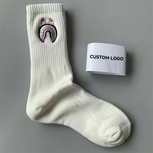 कस्टम टेप सिर कढ़ाई बड़े मध्य-उच्च ट्रेंडी स्पोर्ट्स क्रू मोजे पुरुषों महिलाओं को शुद्ध रंग थकीनडेड स्प्रिंग स्ट्रीट - Product Image 4