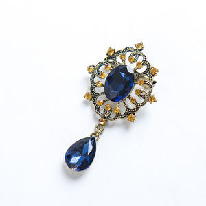 Broche Bouquet de Cristaux Colorés Sertie de Diamants Vintage Haut de Gamme Européenne et Américaine, Accessoire Anti-Reflet pour Femme - Product Image 3