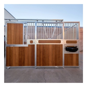 Venta de establos de caballos modulares de metal prefabricados, puesto de caballos de estilo europeo portátil personalizado de 14 pies con techo Cavalli - Product Image 2