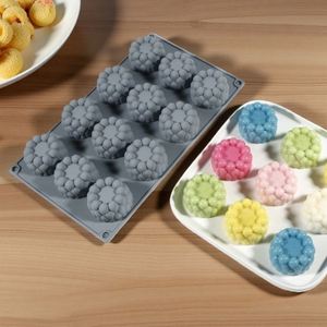 Molde de Silicona para Donuts de 8 Cavidades, Antiadherente, Fácil de Desmoldar - Product Image 4