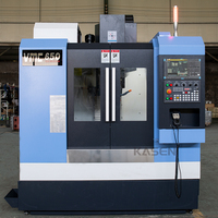 Centre d'usinage vertical CNC haute précision de Taiwan Centre de fraisage CNC 3 axes Contrôleur FANUC Fraiseuse CNC VMC650