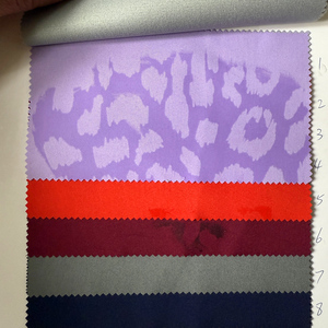 ผ้าโพลีเอสเตอร์กันน้ำลายเสือดาวสำหรับเสื้อแจ็คเก็ตและเสื้อกันฝน - Product Image 4