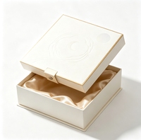 Boîte cadeau en papier rigide magnétique de luxe personnalisée, boîte d'emballage en carton blanc pour cosmétiques, mariage, cadeau d'entreprise, logo personnalisé OEM