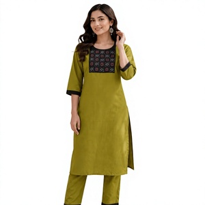 NUEVO LANZAMIENTO: VESTIDO DE PATCHWORK EN TELA FUIX GEORGETTE, COMPLETAMENTE CONFECCIONADO, AJUSTABLE HASTA LA TALLA 44 - Product Image 1