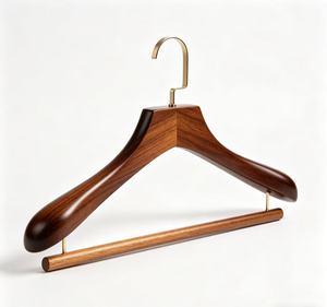 Perchas de <span class=keywords><strong>ropa</strong></span> de madera de haya engrosada de alta calidad, estilo de lujo, resistentes, sin costuras, de madera maciza, <span class=keywords><strong>para</strong></span> tienda, con refuerzo. - Product Image 1