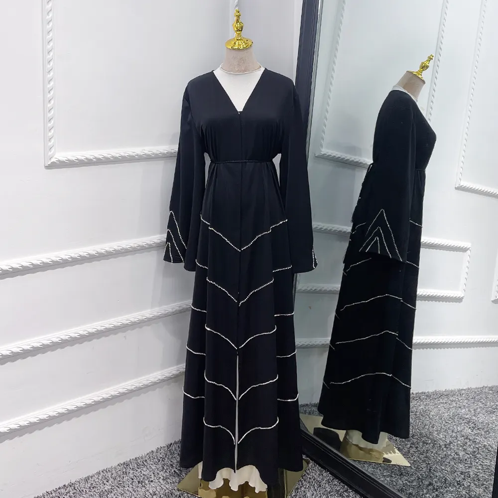 2023 New Muslim Women Black Kaftan Beads Abaya Stylish Cardigan Islamic Clothing Abaya Dubai