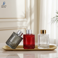 Bouteille d'aromathérapie sans flamme de 120 ml, bouteille en verre à rayures verticales, parfum éliminateur d'odeurs, vase à fleurs séchées