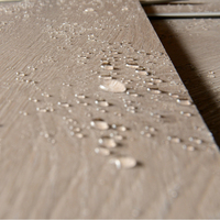 Nouveau design SPC Flooring 4mm 5mm Noyau rigide Motif à chevrons Plastique Hybride LVP Plancher de garage Résistance à l'usure et aux taches pour salle de sport