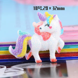 CHENXI Adornos de Resina Artísticos Pintados con Parte Trasera Plana, Modelo Unicornio Arcoíris con Purpurina, para Scrapbook y Decoración Festiva - Product Image 4