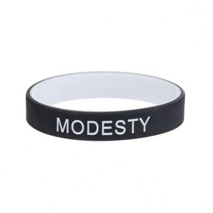 Bracelet en silicone de haute qualité avec inscription 'Good Human Nature MODESTY WISDOM BRAVERY KINDNESS HONESTY' - Product Image 5