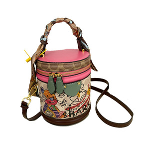 <strong>Hot</strong> Sell <strong>pink</strong> Little Bear Pu Leather Personality Graffiti Handbag Bucket <strong>Bag</strong> and Purse with Scarves - Product Image 4
