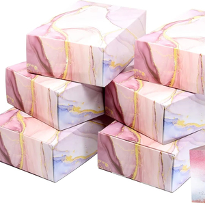 Boîtes cadeaux roses avec couvercles, élégantes, en marbre et paillettes, idéales pour les propositions de demoiselles d'honneur, les demoiselles d'honneur, les baby showers, les fêtes de fin d'année et Noël - Product Image 1