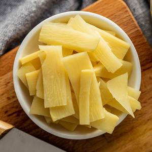 Atacado enlatado fresco vegetal cortado bambu brotos em água estanho preservado com processo de salmoura - Product Image 2