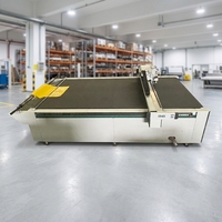 Machine de découpe CNC à couteau oscillant TC pour mousse, panneaux d'isolation, tapis de yoga, PVC rigide, table de découpe CNC, plaque CE