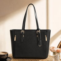 Pochette cosmétique en cuir argenté en gros, portefeuille fin pour femmes, étui à rouge à lèvres, fabricant de logos personnalisés, exportateur chinois