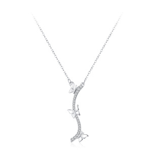 Collar con colgante en forma de S de plata de ley S925 con circonita de corte redondo y diseño de mariposa, versión de cobre personalizable para mujer - Product Image 1