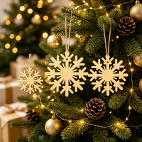10 Stück Holz-Schneeflocken-Hängeornamente, Lasergeschnittenes Geometrisches Design mit Juteschnur, für Weihnachten, Neujahr, Winterparty