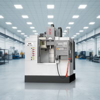 Centre d'usinage CNC VMC 3 axes à broche unique BT40 automatique avec magazine d'outils 16T et guides linéaires pour commande moyenne intensité, fabrication chinoise