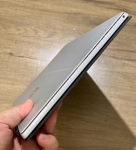 Tablette Ordinateur Portable 2-en-1 Professionnel Portable Surface Pro 7 Intel I5 10ème Génération 8 Go de RAM 256 Go de SSD 90%-95% Neuf - Product Image 4