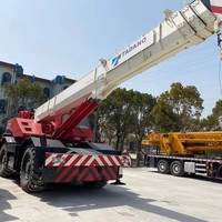 Grue tout-terrain Tadano TR-500EX d'occasion de 50 tonnes avec flèche télescopique de 34,1 m, transmission 4x4 pour travaux de levage dans l'exploitation minière et la construction