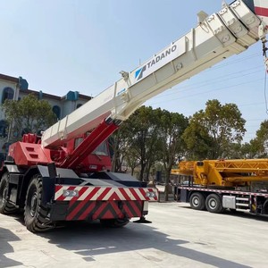 Grue tout-terrain Tadano TR-500EX d'occasion <span class=keywords><strong>de</strong></span> 50 tonnes avec flèche télescopique <span class=keywords><strong>de</strong></span> 34,1 m, transmission <span class=keywords><strong>4x4</strong></span> pour travaux <span class=keywords><strong>de</strong></span> levage dans l'exploitation minière et la construction - Product Image 3
