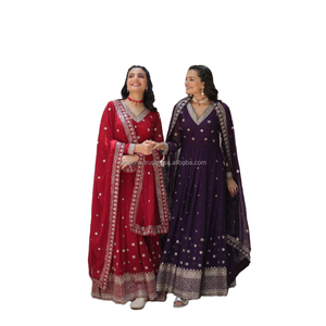 ชุดสูทอะนาลกาลิของผู้หญิงคอลเลกชัน GOWN-WITH-DUPATTA สำหรับงานแต่งงานและงานสังสรรค์ - Product Image 1