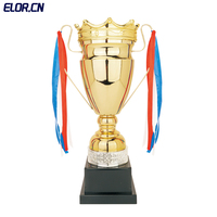 Elor 2024 Nouveau trophée créatif en métal couronne dorée avec décoration en cristal de la Chine Fournisseur professionnel de trophées
