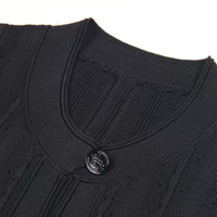 Nouvelle Arrivée 2026 – Robe Longue Moulante Texturée et Élégante à Col Rond, Boutons sur le Devant, Manches Longues en Maille Creuse, Coupe Ajustée avec Poches Décoratives