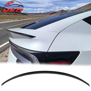 Convient pour Tesla Model Y Juniper 2026, style OE, becquet de coffre noir brillant - Product Image 1