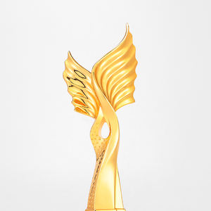 Trofeo de resina de vidrio de resina de águila de oro grabado personalizado 2017 - Product Image 5