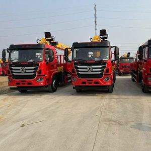 Grue montée sur camion Dongfeng équipée d'une grue de 12 tonnes, flèche longue à 5 sections, modèle universel pour les travaux d'ingénierie urbaine et rurale - Product Image 3