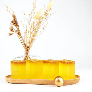 Jabón Íntimo Natural Furuize, Servicio Personalizado OEM ODM, Jabón en Barra para Mujeres - Product Image 1