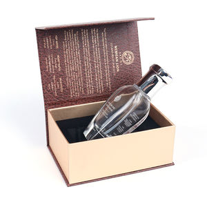 <span class=keywords><strong>2023</strong></span> boîte d'emballage de <span class=keywords><strong>parfum</strong></span> pour hommes de logo de détail personnalisé de luxe pour la crème de visage vernis à ongles huile crème pour les yeux gaufrage stratification mate - Product Image 1