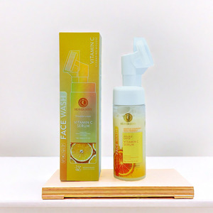 <span class=keywords><strong>Espuma</strong></span> Limpiadora Facial Humectante y Blanqueadora con Vitamina C de Alta Calidad, 150 ml, con Cepillo de Masaje - Product Image 1
