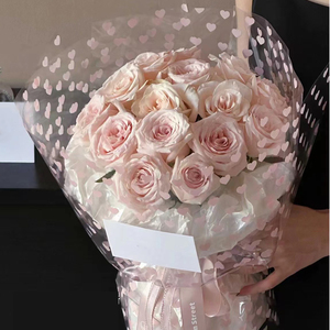 Shinewrap fabbrica all'ingrosso 58*58CM pellicola del fiore <span class=keywords><strong>carta</strong></span> da imballaggio <span class=keywords><strong>cuori</strong></span> stampati fiorista <span class=keywords><strong>carta</strong></span> da imballaggio per san valentino - Product Image 4