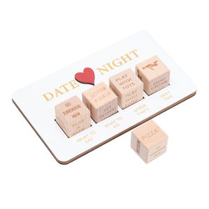 โรงงานผลิตลูกเต๋าไม้รูปทรงหลายเหลี่ยมแบบกำหนดเองสำหรับคู่รัก - เกมความบันเทิงสำหรับคู่รักสุดโรแมนติกพร้อมตัวเลือกที่ปรับแต่งได้ - Product Image 1