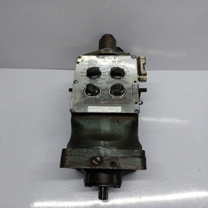 Ug-8 <span class=keywords><strong>P</strong></span>/n 8522-447 Regelaar Toerental 500-1200 - Product Image 1