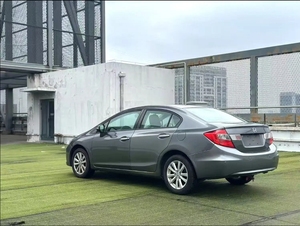 <span class=keywords><strong>Honda</strong></span> <span class=keywords><strong>Accord</strong></span> Civic 1.8 VTi Luxury <span class=keywords><strong>2013</strong></span> Usado en Excelentes Condiciones, Tracción Delantera/AWD, Asientos de Cuero, Interior Claro, Control de Crucero, R16 R17 - Product Image 5