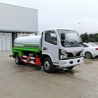 Camion arroseur Dongfeng 4*2 de 5 tonnes / Camion-citerne arroseur pour l'irrigation des plantes et la suppression de la poussière dans les mines à vendre