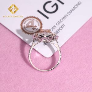 Anillo de Compromiso de Oro de 18K con Diamante Rosa de Laboratorio, Anillo Fino con Piedra Principal de Diamante de Laboratorio de Corte Radiante de 1.1ct - Product Image 6