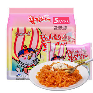 Fideos Picantes Coreanos Buldak, Crema Carbonara, Sabor a Pollo Picante, Paquete Variado de Fideos Instantáneos - Product Image 1