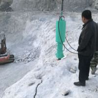Vente directe d'usine, machine à fendre la pierre, entraînée par une excavatrice, fendeuse de roche hydraulique de grande puissance