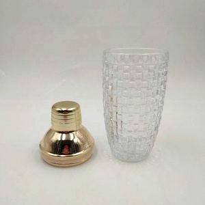 <span class=keywords><strong>Verre</strong></span> <span class=keywords><strong>shaker</strong></span> fait à la main de 12 pouces, 13oz, avec couvercle en or 304, pour outils de bar et de club - Product Image 4