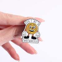 Épinglette en émail avec citation amusante 'Rude Waffle', 'Ne sois pas un Twatwaffle', humour décalé, broche, badge de revers, bijoux, vente en gros