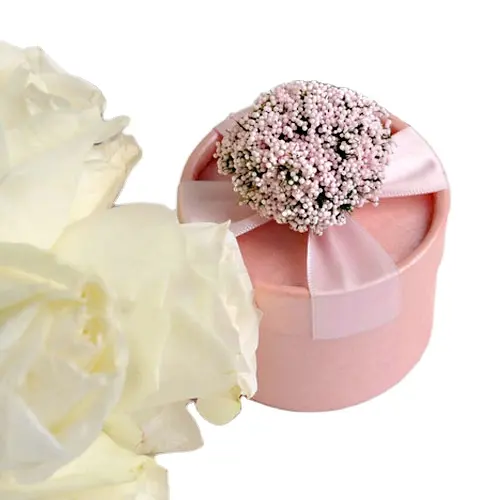 웨딩 또는 프로모션 선물 상자 라이트 핑크 Babysbreath 크로스 리본 라이트 핑크 라운드 종이 사탕 상자