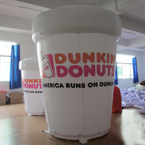 SZZHN <span class=keywords><strong>Tasse</strong></span> à café gonflable en PVC de publicité promotionnelle commerciale personnalisée pour les magasins de chaînes de centres commerciaux - Product Image 4