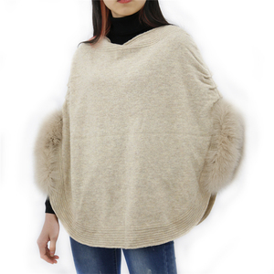 Cape en <span class=keywords><strong>laine</strong></span> mélangée élégante et chaude pour femmes, poncho en <span class=keywords><strong>laine</strong></span> tricoté surdimensionné pour femmes avec bordure en fourrure <span class=keywords><strong>de</strong></span> renard - Product Image 3