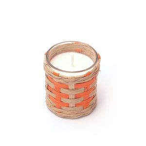 Bougie parfumée artisanale de style bohème dans un bocal en verre avec manchon en rotin tressé, couleur orange et naturelle, forme cylindrique, pour la maison - Product Image 1